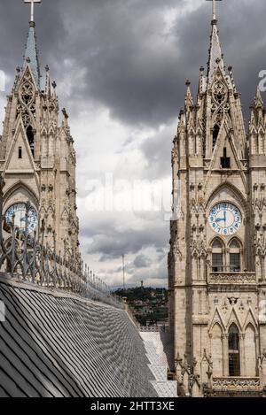 Bild der Basilika del Voto Nacional, Quito, Ecuador. Stockfoto