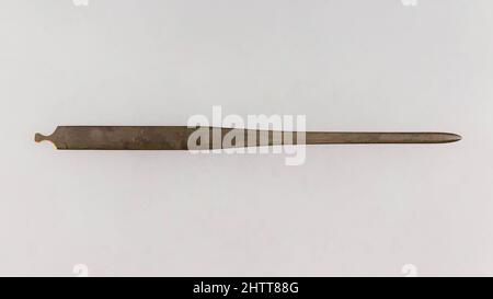 Kunst inspiriert von Hair Dressing Tool (Kogai), 1785–1876, japanisch, Kupfer, Kupfer-Gold-Legierung (shakudō), Kupfer-Silber-Legierung (Shibuichi), Gold, Silber, L. 8 3/8 Zoll (21,3 cm); B: 1/2 Zoll (1,3 cm); Stärke 1/8 Zoll (0,3 cm); Gewicht 1,3 oz. (36,9 g), Schwertmöbel-Kogai, Klassisches Werk, das von Artotop mit einem Schuss Moderne modernisiert wurde. Formen, Farbe und Wert, auffällige visuelle Wirkung auf Kunst. Emotionen durch Freiheit von Kunstwerken auf zeitgemäße Weise. Eine zeitlose Botschaft, die eine wild kreative neue Richtung verfolgt. Künstler, die sich dem digitalen Medium zuwenden und die Artotop NFT erschaffen Stockfoto