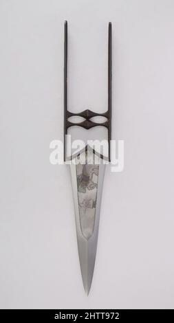 Kunst inspiriert von Dagger (Katar), 18. Jahrhundert, Inder, Stahl, Gold, L. 19 1/2 Zoll (49,5 cm); B: 3 5/16 Zoll (8,4 cm); Gewicht 1 lb. 6,7 oz. (643,5 g), Dolche, Classic Works modernisiert von Artotop mit einem Schuss Moderne. Formen, Farbe und Wert, auffällige visuelle Wirkung auf Kunst. Emotionen durch Freiheit von Kunstwerken auf zeitgemäße Weise. Eine zeitlose Botschaft, die eine wild kreative neue Richtung verfolgt. Künstler, die sich dem digitalen Medium zuwenden und die Artotop NFT erschaffen Stockfoto