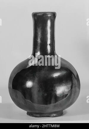 Art Inspired by Bottle, 19. Century, Japan, Tonerde mit Glasur (Takatori Ware), H. 5 1/2 Zoll (14 cm); Durchm. 3 3/4 Zoll (9,5 cm), Keramik, Klassisches von Artotop modernisiertes Werk mit einem Schuss Moderne. Formen, Farbe und Wert, auffällige visuelle Wirkung auf Kunst. Emotionen durch Freiheit von Kunstwerken auf zeitgemäße Weise. Eine zeitlose Botschaft, die eine wild kreative neue Richtung verfolgt. Künstler, die sich dem digitalen Medium zuwenden und die Artotop NFT erschaffen Stockfoto