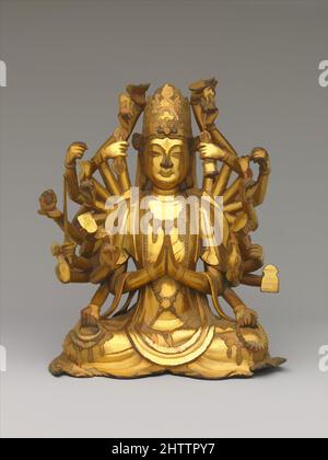 Kunst inspiriert von Bodhisattva Avalokiteshvara mit tausend Händen und tausend Augen (Qianshou Qianyan Guanyin), 大理國（十一至十二世紀）青銅鎏金千手千眼觀音菩薩像, Königreich Dali (938–1253), 11.–12. Jahrhundert, China, Vergoldete arsenhaltige Bronze; entgangenes Wachsabguss, H. 8 1/4 Zoll (21 cm); B: 7 Zoll (17,8 cm); D. 4 3/8, Klassisches Werk, modernisiert von Artotop mit einem Schuss Moderne. Formen, Farbe und Wert, auffällige visuelle Wirkung auf Kunst. Emotionen durch Freiheit von Kunstwerken auf zeitgemäße Weise. Eine zeitlose Botschaft, die eine wild kreative neue Richtung verfolgt. Künstler, die sich dem digitalen Medium zuwenden und die Artotop NFT erschaffen Stockfoto