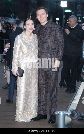 01. März 2022. Paul Dano, Zoe Kazan bei Warner Bros, Pictures präsentiert Weltpremiere des Batman auf dem Lincoln Center Plaza in New York 01. März 2022 Quelle: RW/MediaPunch Stockfoto