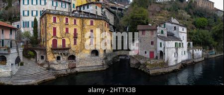 Blick auf das Dorf Nesso am Comer See Stockfoto