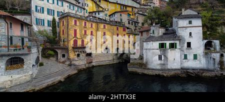 Blick auf das Dorf Nesso am Comer See Stockfoto