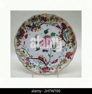 Kunst inspiriert von Plate, drittes Viertel 18. Jahrhundert, Ungarisch, Holitsch (Holics), Faience (Zinnglasierte Steinwaren), Durchm. 9 1/2 Zoll (24,1 cm), Keramik-Keramik, Klassisches Werk, modernisiert von Artotop mit einem Schuss Moderne. Formen, Farbe und Wert, auffällige visuelle Wirkung auf Kunst. Emotionen durch Freiheit von Kunstwerken auf zeitgemäße Weise. Eine zeitlose Botschaft, die eine wild kreative neue Richtung verfolgt. Künstler, die sich dem digitalen Medium zuwenden und die Artotop NFT erschaffen Stockfoto