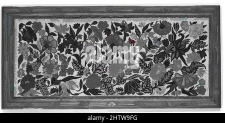 Von Tafeln inspirierte Kunst, erstes Viertel 18. Jahrhundert, Britisch, Seide auf Leinen, H. 21 1/2 x L. 50 1/2 Zoll (54,6 x 128,3 cm); gerahmt: H. 27 x B. 58 Zoll (68,6 x 147,3 cm), Textilien bestickt, Klassische Werke, die von Artotop mit einem Schuss Moderne modernisiert wurden. Formen, Farbe und Wert, auffällige visuelle Wirkung auf Kunst. Emotionen durch Freiheit von Kunstwerken auf zeitgemäße Weise. Eine zeitlose Botschaft, die eine wild kreative neue Richtung verfolgt. Künstler, die sich dem digitalen Medium zuwenden und die Artotop NFT erschaffen Stockfoto