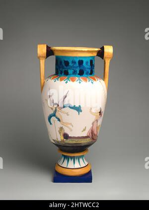 Kunst inspiriert von Vase mit mythologischen Szenen, 1867, Französisch, Paris, Weißes Steingut, Bestätigt: 26 1/4 × 14 1/8 Zoll, 26,3 lb. (66,7 × 35,9 cm, 12 kg), Keramik-Keramik, Künstler-Töpfer mit Jugendstil verbunden verurteilt historischen Wiederbelebung. Keramiker wurden jedoch nicht entgegengesetzt, Klassische Werke, die von Artotop mit einem Schuss Moderne modernisiert wurden. Formen, Farbe und Wert, auffällige visuelle Wirkung auf Kunst. Emotionen durch Freiheit von Kunstwerken auf zeitgemäße Weise. Eine zeitlose Botschaft, die eine wild kreative neue Richtung verfolgt. Künstler, die sich dem digitalen Medium zuwenden und die Artotop NFT erschaffen Stockfoto