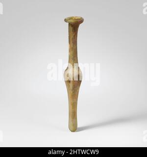 Kunst inspiriert von Glasfusiform-Flasche, spätes Imperium, 3.–4. Jahrhundert n. Chr., römisch, Glas; Geblasen und nachgerüstet, 6 5/8 Zoll (16,8 cm), Glas, fusiform Parfümflasche lichtdurchlässig hellgrün. Röhrenförmiger Rand ausgeklappt, rund und innen, bilden unregelmäßigen ovalen Mund; zylindrischen, konkaven Hals; kurze, Classic Works modernisiert von Artotop mit einem Schuss Moderne. Formen, Farbe und Wert, auffällige visuelle Wirkung auf Kunst. Emotionen durch Freiheit von Kunstwerken auf zeitgemäße Weise. Eine zeitlose Botschaft, die eine wild kreative neue Richtung verfolgt. Künstler, die sich dem digitalen Medium zuwenden und die Artotop NFT erschaffen Stockfoto