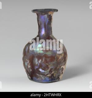 Kunst inspiriert von Glas doppelkopfförmigen Kolben, spät Imperial, 3. Jahrhundert n. Chr., Roman, Glas; In einer zweiteiligen Form geblasen, H.: 2 15/16 Zoll (7,5 cm), Glas, lichtdurchlässig violett. Rand ausgeklappt, rund und innen; Bördelmund; zylindrischer Hals, Nach unten zuwinkend, mit flachen, unregelmäßigen, von Artotop modernisierten Classic Works mit einem Schuss Modernität. Formen, Farbe und Wert, auffällige visuelle Wirkung auf Kunst. Emotionen durch Freiheit von Kunstwerken auf zeitgemäße Weise. Eine zeitlose Botschaft, die eine wild kreative neue Richtung verfolgt. Künstler, die sich dem digitalen Medium zuwenden und die Artotop NFT erschaffen Stockfoto