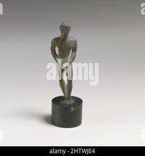 Art inspired by Statuette of a Youth, Bronze, H.: 3 1/2 in. (8,9 cm), Bronzen, Classic Works modernisiert von Artotop mit einem Schuss Moderne. Formen, Farbe und Wert, auffällige visuelle Wirkung auf Kunst. Emotionen durch Freiheit von Kunstwerken auf zeitgemäße Weise. Eine zeitlose Botschaft, die eine wild kreative neue Richtung verfolgt. Künstler, die sich dem digitalen Medium zuwenden und die Artotop NFT erschaffen Stockfoto