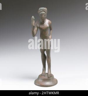 Kunst inspiriert von der Statuette eines Mädchens mit Lotus, Bronze, H.: 4 7/8 in. (12,4 cm), Bronzen, Classic Works modernisiert von Artotop mit einem Schuss Moderne. Formen, Farbe und Wert, auffällige visuelle Wirkung auf Kunst. Emotionen durch Freiheit von Kunstwerken auf zeitgemäße Weise. Eine zeitlose Botschaft, die eine wild kreative neue Richtung verfolgt. Künstler, die sich dem digitalen Medium zuwenden und die Artotop NFT erschaffen Stockfoto