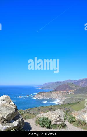 Ikonischer Highway 1 entlang der atemberaubenden Küste von Big Sur, Monterey County CA Stockfoto