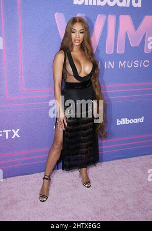 Inglewood, USA. 02. März 2022. Saweetie besucht am 02. März 2022 in Inglewood, Kalifornien, die Billboard Women in Music 2022 im YouTube Theatre. Foto: Crash/imageSPACE/Sipa USA Kredit: SIPA USA/Alamy Live News Stockfoto