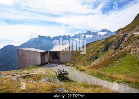 Infopoint-Teleskop auf der Timmelsjoch-Hochalpenstraße, Passo del Rombo, Passstraße zwischen Tirol und Südtirol, Ötztaler Alpen, Passeiertal Stockfoto