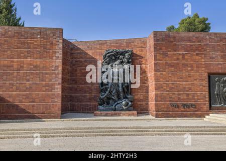 Warschauer Ghetto-Platz mit Gedenkmauer, Yad Vashem Holocaust-Mahnmal, Jerusalem, Israel Stockfoto