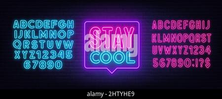 Stay Cool Neon-Schild in der Sprechblase auf Backsteinwand Hintergrund. Stock Vektor