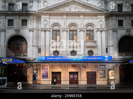 „Life of Pi“ im Wyndham's Theater, Westminster, London, England, 2022. Stockfoto