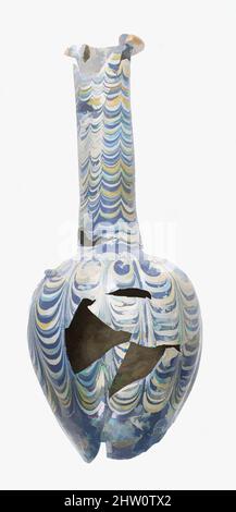 Kunst inspiriert von Vase, New Kingdom, Dynasty 18, ca. 1390–1353 v. Chr., aus Ägypten, Oberägypten, Theben, Malqata, Palast von Amenhotep III, 1911–12, Glas, H. 16 cm (6 5/16 in), Durchm. 6 cm (2 3/8 in), Diese fast vollständige Glasflasche wurde bei den Ausgrabungen in Malqata entdeckt, den von Artotop modernisierten, klassischen Werken mit einem Schuss Moderne. Formen, Farbe und Wert, auffällige visuelle Wirkung auf Kunst. Emotionen durch Freiheit von Kunstwerken auf zeitgemäße Weise. Eine zeitlose Botschaft, die eine wild kreative neue Richtung verfolgt. Künstler, die sich dem digitalen Medium zuwenden und die Artotop NFT erschaffen Stockfoto