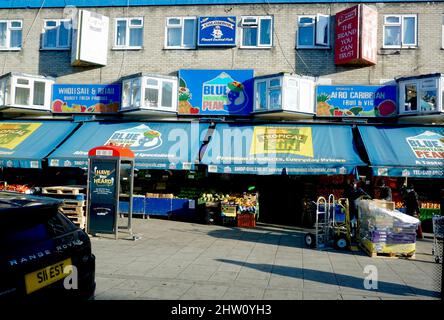 Blue Mountain Peak Afro-karibischer Supermarkt in Harlesden, London Stockfoto