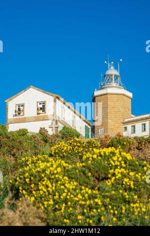 Spanien, Galizien, Finisterre (Fisterra), Endziel der Wallfahrt nach Santiago de Compostela, Leuchtturm am Kap Finisterre, erbaut 1853 Stockfoto