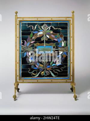 Kunst inspiriert von Firescreen, 1884, hergestellt in New York, New York, USA, amerikanisch, durchbrofenes Glas, Messing, insgesamt: 42 x 29 Zoll (106,7 x 73,7 cm), Glass, John La Farge (American, New York 1835–1910 Providence, Rhode Island), nach Familientradition, John La Farge, Classic Works modernisiert von Artotop mit einem Schuss Moderne. Formen, Farbe und Wert, auffällige visuelle Wirkung auf Kunst. Emotionen durch Freiheit von Kunstwerken auf zeitgemäße Weise. Eine zeitlose Botschaft, die eine wild kreative neue Richtung verfolgt. Künstler, die sich dem digitalen Medium zuwenden und die Artotop NFT erschaffen Stockfoto