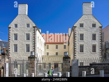 Queensbury Haus, Schottisches Parlament, Pferd Wynd, Altstadt, Edinburgh, Lothian, Schottland, Vereinigtes Königreich Stockfoto