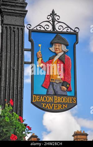 Deacon Brodie Taverne Zeichen, Royal Mile, Altstadt, Edinburgh, Lothian, Schottland, Vereinigtes Königreich Stockfoto