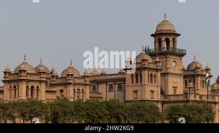 Islamisches College Peschawar-Bildungsinstitut in Pakistan Stockfoto