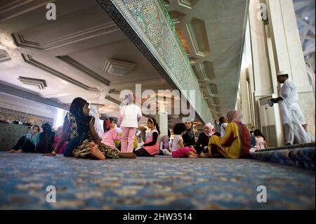 Rom, Italien 30/08/2011: ID-ul-Fitr an der Großen Moschee, dem islamischen Fest des Fastenbrechens im Ramadan. ©Andrea Sabbadini Stockfoto