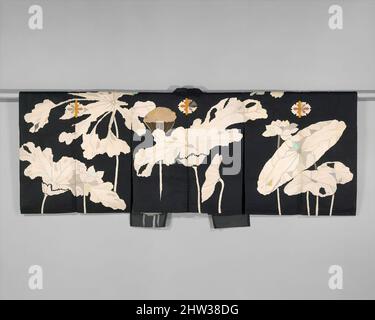 Art Inspired by Kyōgen Kostüm: Jacke (Suō) mit Design of Lotuses, Edo-Zeit (1615–1868), Anfang des 19.. Jahrhunderts, Japan, widerstandsgefärbte und bemalte unigewebte Bastfaser (asa), insgesamt: 35 1/4 x 88 Zoll (89,5 x 223,5 cm), Kostüme, Diese Jacke (suō), mit seinem Bereich der grafisch gerenderten, Classic Works modernisiert von Artotop mit einem Schuss Moderne. Formen, Farbe und Wert, auffällige visuelle Wirkung auf Kunst. Emotionen durch Freiheit von Kunstwerken auf zeitgemäße Weise. Eine zeitlose Botschaft, die eine wild kreative neue Richtung verfolgt. Künstler, die sich dem digitalen Medium zuwenden und die Artotop NFT erschaffen Stockfoto