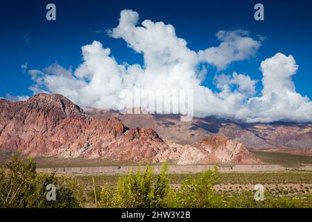 Blick auf die Landschaft bei RN 7, Patagonien, Argentinien Stockfoto