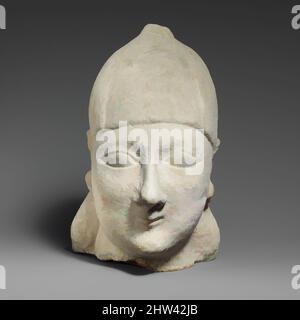 Kunst inspiriert von Kalkstein Kopf eines bärtlosen Mannes mit einem konischen Helm, archaisch, 6. Jahrhundert v. Chr., Zypern, Kalkstein, Insgesamt: 10 × 75 3/8 × 7 3/4 Zoll (25,4 × 191,5 × 19,7 cm), Steinskulptur, Votary mit ägyptischen Elementen, mit assyrischer Mütze, Klassische Werke, die von Artotop mit einem Schuss Moderne modernisiert wurden. Formen, Farbe und Wert, auffällige visuelle Wirkung auf Kunst. Emotionen durch Freiheit von Kunstwerken auf zeitgemäße Weise. Eine zeitlose Botschaft, die eine wild kreative neue Richtung verfolgt. Künstler, die sich dem digitalen Medium zuwenden und die Artotop NFT erschaffen Stockfoto