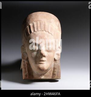 Kunst inspiriert von Terracotta antefix (Dachziegel) mit Kopf einer Frau, spätarchaisch, Anfang des 5.. Jahrhunderts v. Chr., Etrusker, Cerveteri, Terracotta, 9 11/16 x 6 Zoll (24,6 x 15,2 cm), Terracottas, Weibliche Köpfe wurden oft als Antefixe auf etruskischen Gebäuden verwendet. Der Kopf einer Frau trägt ein einfaches, von Artotop modernisiertes Classic Works mit einem Schuss Modernität. Formen, Farbe und Wert, auffällige visuelle Wirkung auf Kunst. Emotionen durch Freiheit von Kunstwerken auf zeitgemäße Weise. Eine zeitlose Botschaft, die eine wild kreative neue Richtung verfolgt. Künstler, die sich dem digitalen Medium zuwenden und die Artotop NFT erschaffen Stockfoto