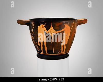 Kunst inspiriert von Terracotta skyphos (tiefer Trinkbecher), Klassik, ca. 460 v. Chr., Griechisch, Dachboden, Terrakotta; rote Figur, H.: 6 3/8 x 11 7/8 Zoll (16,2 x 30,2 cm), Vasen, Vorder- und Rückseite, Männer und Jugendliche. Das Thema auf beiden Seiten ist wohl eine Aufbruch-Szene: Ein Jugendlicher erhält seine Rüstung, Classic Works modernisiert von Artotop mit einem Schuss Moderne. Formen, Farbe und Wert, auffällige visuelle Wirkung auf Kunst. Emotionen durch Freiheit von Kunstwerken auf zeitgemäße Weise. Eine zeitlose Botschaft, die eine wild kreative neue Richtung verfolgt. Künstler, die sich dem digitalen Medium zuwenden und die Artotop NFT erschaffen Stockfoto