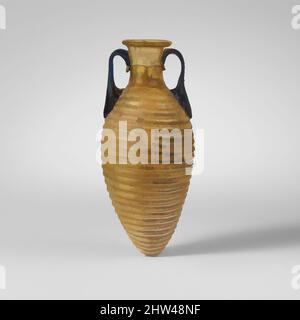 Kunst inspiriert von Glas Amphoriskos mit horizontalen Rippen, frühes Imperial, 2. Hälfte des 1.. Jahrhunderts n. Chr., römisch, Glas; geblasen in einer zweiteiligen Form, H. 4 5/16 Zoll (11 cm); Durchmesser 1 7/8 Zoll (4,8 cm), Glas, lichtdurchlässig grünlich gelb, mit Griffen in Kobaltblau., Tubular-Rand ausgeklappt, Classic Works modernisiert von Artotop mit einem Schuss Modernität. Formen, Farbe und Wert, auffällige visuelle Wirkung auf Kunst. Emotionen durch Freiheit von Kunstwerken auf zeitgemäße Weise. Eine zeitlose Botschaft, die eine wild kreative neue Richtung verfolgt. Künstler, die sich dem digitalen Medium zuwenden und die Artotop NFT erschaffen Stockfoto