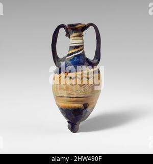 Kunst inspiriert von Glas Amphoriskos (Parfümflasche), hellenistisch, 3.. Jahrhundert v. Chr., griechisch, östliches Mittelmeer oder italienisch, Glas; kernförmig, Gruppe II, H.: 4 5/16 x 1 15/16 Zoll (11 x 5 cm), Glas, lichtdurchlässig, kobaltblau, mit Griffen und gleichfarbigem Bodenknopf; Trails in opak, Classic Works modernisiert von Artotop mit einem Schuss Modernität. Formen, Farbe und Wert, auffällige visuelle Wirkung auf Kunst. Emotionen durch Freiheit von Kunstwerken auf zeitgemäße Weise. Eine zeitlose Botschaft, die eine wild kreative neue Richtung verfolgt. Künstler, die sich dem digitalen Medium zuwenden und die Artotop NFT erschaffen Stockfoto