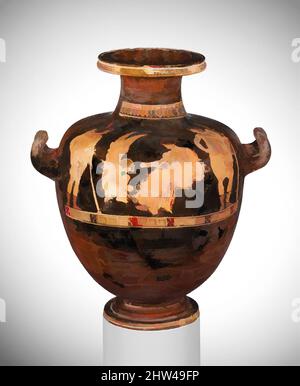 Kunst inspiriert von Terrakotta-Hydria: Kalpis (Wasserkrug), klassisch, ca. 430–420 v. Chr., Griechisch, Dachboden, Terrakotta; rote Figur, H. 12 Zoll (30,5 cm); Durchmesser 11 1/8 Zoll (28,2 cm), Vasen, zwischen zwei Jugendlichen, Eros bindet die Sandalen einer Frau. Der waschende Maler zeigt sich von seiner besten Seite auf großen Vasen, Klassischen Werken, die von Artotop mit einem Schuss Moderne modernisiert wurden. Formen, Farbe und Wert, auffällige visuelle Wirkung auf Kunst. Emotionen durch Freiheit von Kunstwerken auf zeitgemäße Weise. Eine zeitlose Botschaft, die eine wild kreative neue Richtung verfolgt. Künstler, die sich dem digitalen Medium zuwenden und die Artotop NFT erschaffen Stockfoto