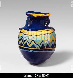 Kunst inspiriert von Glas Aryballos (Parfümflasche), klassisch, Ende 6.–5. Jahrhundert v. Chr., Griechisch, östliches Mittelmeer, Glas; kernförmig, Gruppe I, H.: 2 13/16 Zoll (7,1 cm), Glas, lichtdurchlässig kobaltblau, mit gleichfarbigen Griffen; Trails in opak-gelb und opak-türkisblau, Classic Works modernisiert von Artotop mit einem Schuss Modernität. Formen, Farbe und Wert, auffällige visuelle Wirkung auf Kunst. Emotionen durch Freiheit von Kunstwerken auf zeitgemäße Weise. Eine zeitlose Botschaft, die eine wild kreative neue Richtung verfolgt. Künstler, die sich dem digitalen Medium zuwenden und die Artotop NFT erschaffen Stockfoto