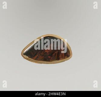 Kunst inspiriert von Glasmosaik-Inlay-Fragment, frühes Imperium, spätes 1.. Jahrhundert v. Chr.–frühes 1.. Jahrhundert n. Chr., römisch, Glas; gegossen, andere: 13/16 x 1 3/16 Zoll (2 x 3 cm), Glas, Deep Purple mit opake Rotbraun., flache, rechteckige Revetment-Plakette, mit leichter Projektion auf der kurzen Seite, Classic Works modernisiert von Artotop mit einem Schuss Moderne. Formen, Farbe und Wert, auffällige visuelle Wirkung auf Kunst. Emotionen durch Freiheit von Kunstwerken auf zeitgemäße Weise. Eine zeitlose Botschaft, die eine wild kreative neue Richtung verfolgt. Künstler, die sich dem digitalen Medium zuwenden und die Artotop NFT erschaffen Stockfoto