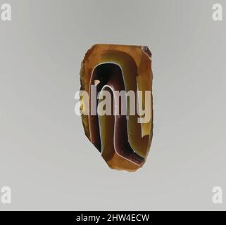 Kunst inspiriert von Glasmosaik-Inlay-Fragment, frühes Imperium, spätes 1.. Jahrhundert v. Chr.–frühes 1.. Jahrhundert n. Chr., römisch, Glas; gegossen, andere: 15/16 x 1 9/16 Zoll (2,3 x 4 cm), Glas, lichtdurchlässig honigbraun, violett und opakes Weiß., Dickwandige Platte, beidseitig flach, mit einer geraden, von Artotop modernisierten Classic Works mit einem Schuss Modernität. Formen, Farbe und Wert, auffällige visuelle Wirkung auf Kunst. Emotionen durch Freiheit von Kunstwerken auf zeitgemäße Weise. Eine zeitlose Botschaft, die eine wild kreative neue Richtung verfolgt. Künstler, die sich dem digitalen Medium zuwenden und die Artotop NFT erschaffen Stockfoto