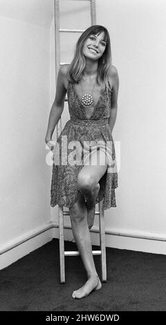Jane Birkin, Schauspielerin und Model, 20 Jahre alt, die Hauptrolle in dem neuen Film Wonderwall erreicht hat, abgebildet am Sonntag, 24.. September 1967. Stockfoto