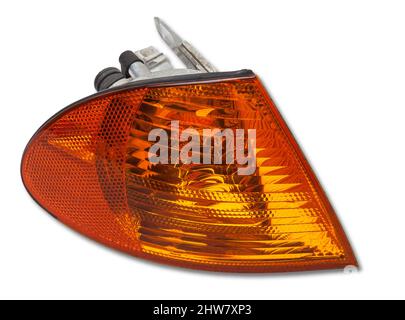 Die Details des vorderen Blinkens des Fahrzeugs. Drehen Sie die Lampe des Autos. Licht-Blinker vor dem Abbiegen des Fahrzeugs. Das Konzept der Verkehrssicherheit von Autos. Stockfoto