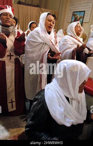 Rom, Italien 09/03/2022: Christlich-orthodoxe Verehrung der äthiopischen Gemeinde. ©Andrea Sabbadini Stockfoto