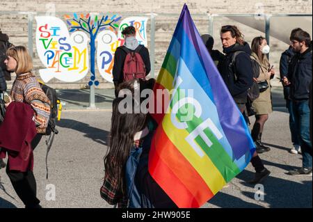 Rom, Italien 02/03/2022: Peace Mob for Ucraina, La Sapienza Public University. © Andrea Sabbadini Stockfoto