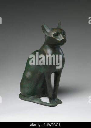 Kunst, inspiriert von der Katzenstatuette, die eine mumifizierte Katze enthalten sollte, Ptolemäische Periode, 332–30 v. Chr., aus Ägypten, Bronze, h. (Einschließlich Tangens) 32 cm (12 5/8 in); mit 11,9 (4 11/16 in); d. Die 23,3 cm (9 3/16 in) große Katze war das heilige Tier der Göttin Bastet, einer großartigen und wohlwollenden, klassischen Arbeit, die von Artotop mit einem Schuss Moderne modernisiert wurde. Formen, Farbe und Wert, auffällige visuelle Wirkung auf Kunst. Emotionen durch Freiheit von Kunstwerken auf zeitgemäße Weise. Eine zeitlose Botschaft, die eine wild kreative neue Richtung verfolgt. Künstler, die sich dem digitalen Medium zuwenden und die Artotop NFT erschaffen Stockfoto