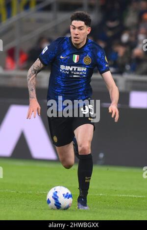 Mailand, Italien. 04. März 2022. Alessandro Bastone (FC Inter) in Aktion die Serie A zwischen FC Inter und US. Salernitana 1919 im San Siro Stadium Endstand: 5-0 (Foto: Agostino Gemito/Pacific Press) Quelle: Pacific Press Media Production Corp./Alamy Live News Stockfoto