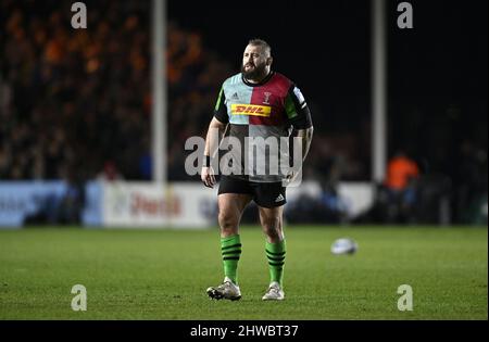 Twickenham, Großbritannien. 04. März 2022. Premiership Rugby. Harlekine V Newcastle Falcons. Der Stoop. Twickenham. Joe Marler (Harlequins) während des Rugby-Spiels Harlequins V Newcastle Falcons Gallagher Premiership. Kredit: Sport In Bildern/Alamy Live Nachrichten Stockfoto