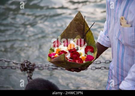 Indien, Hindu, Festival, Ganges, Ikone, Kumbh Mela, Wallfahrt, Ganges River, Travel India,Holy River, Religion. Hinduismus, Naga, Sadhu, Diwali, Festival Stockfoto