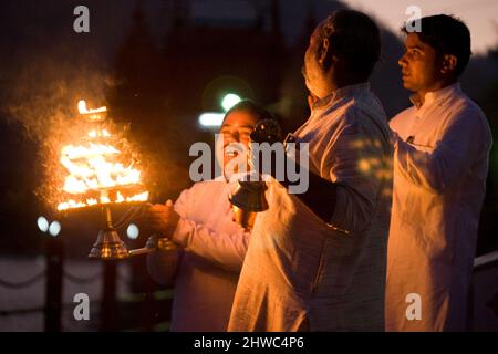 Indien, Hindu, Festival, Ganges, Ikone, Kumbh Mela, Wallfahrt, Ganges River, Travel India,Holy River, Religion. Hinduismus, Naga, Sadhu, Diwali, Festival Stockfoto