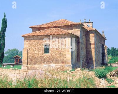 ABSIDE. Lage: IGLESIA PARROQUIAL. PUENTE DE SAN MIGUEL. Kantabrien. SPANIEN. Stockfoto